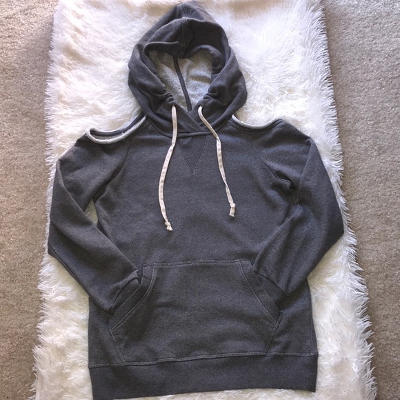 Jake & Rae Cold Shoulder Sweat Shirt - Picture 2 of 8